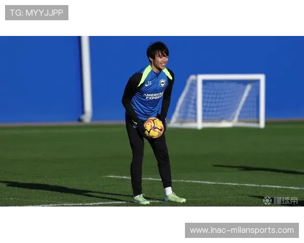 日本顽强拼搏精神感动世界，三笘薰人气爆棚